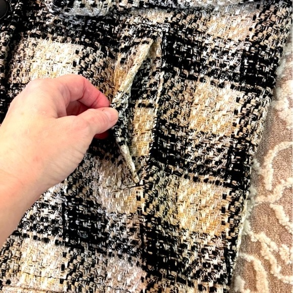 Zara Women’s Chunky Tweed Plaid Shacket - Picture 13 of 15